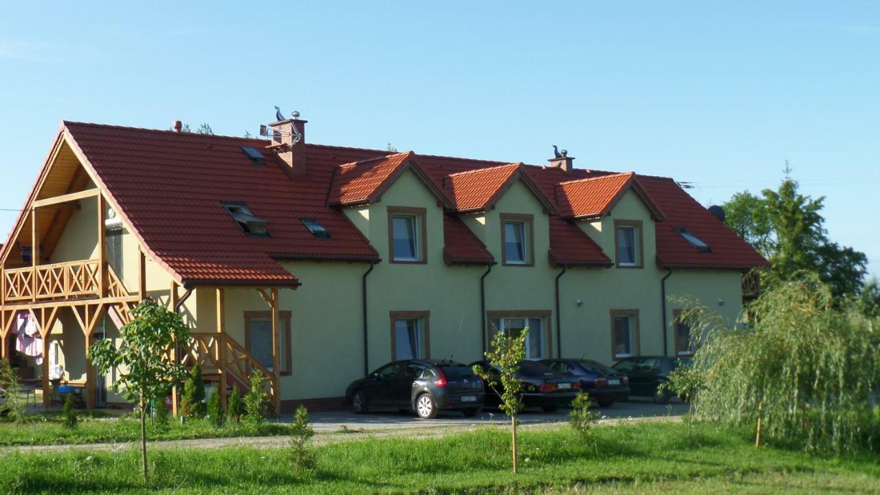 Eko Zagroda Bocianie Gniazdo Mikołajki Luaran gambar